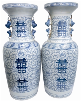 青花大瓶摆厅堂 平安吉祥添雅致