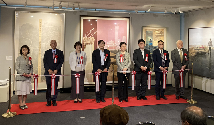 “透过艺术看中国——北京国际美术双年展精选作品展”在东京成功举办