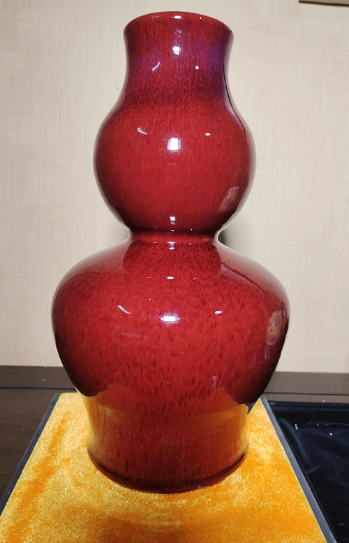 清早期祭红釉葫芦形庙顶