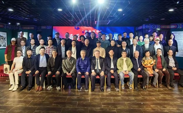 守正出新 感恩有你——访中国当代艺术名家杨乐友