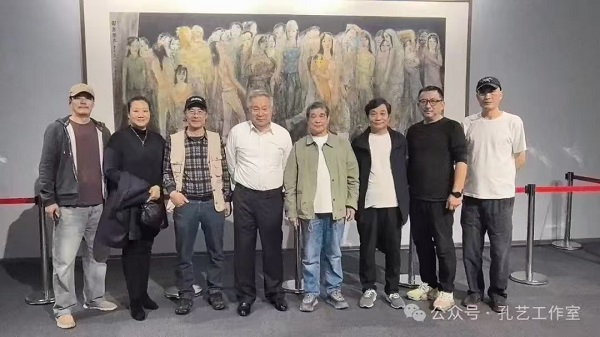 中国美术家协会河山画会李庚会长一行参现“孔奇绘画艺术陈列展”